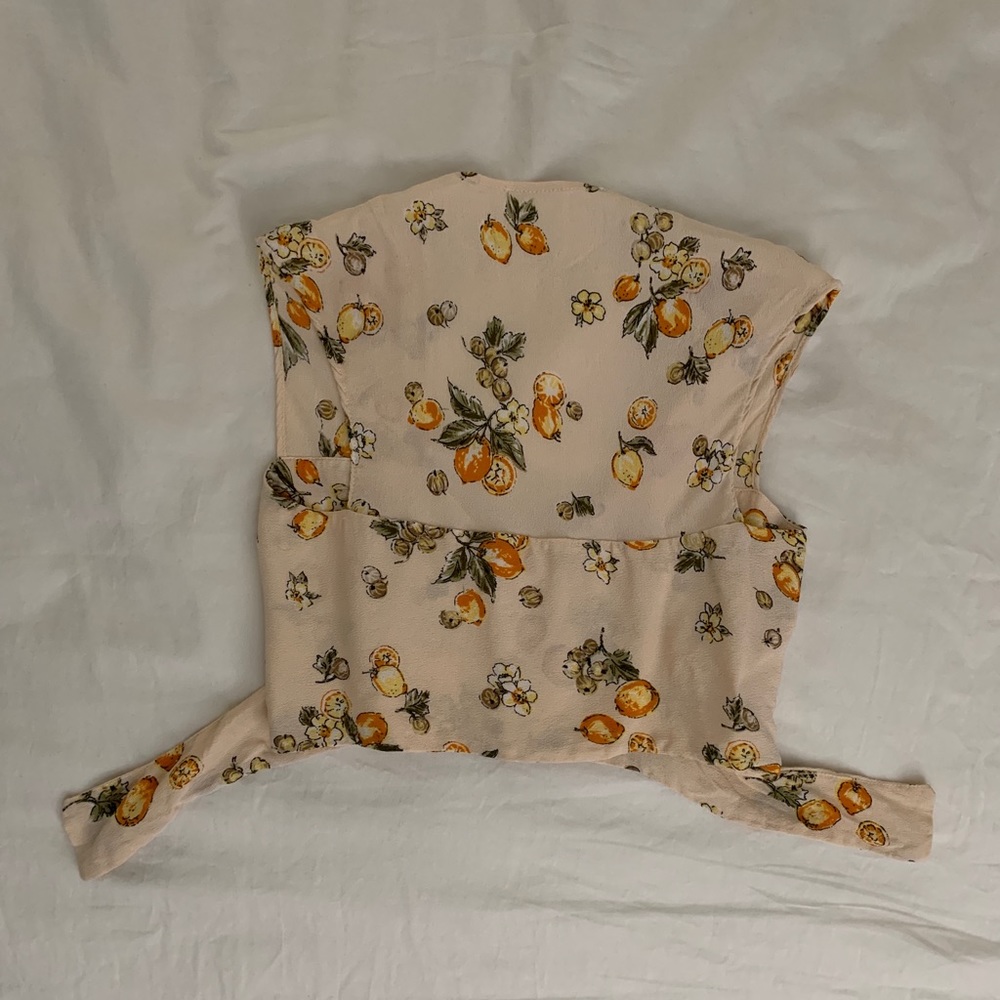 Beach Riot Ivory Lemon Gia Top - Picture 4 of 4